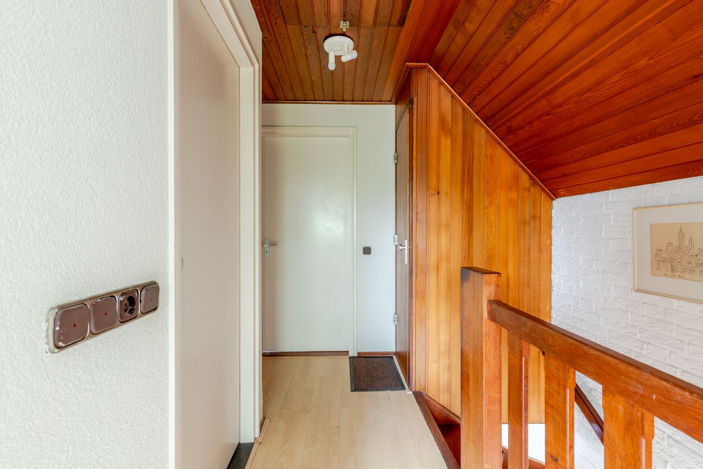 Photo 20 of Schipholdijk 261