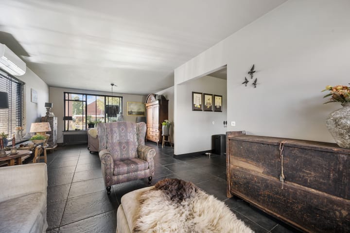 Photo 12 of Posthoorn 6