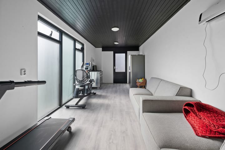 Photo 49 of Posthoorn 6