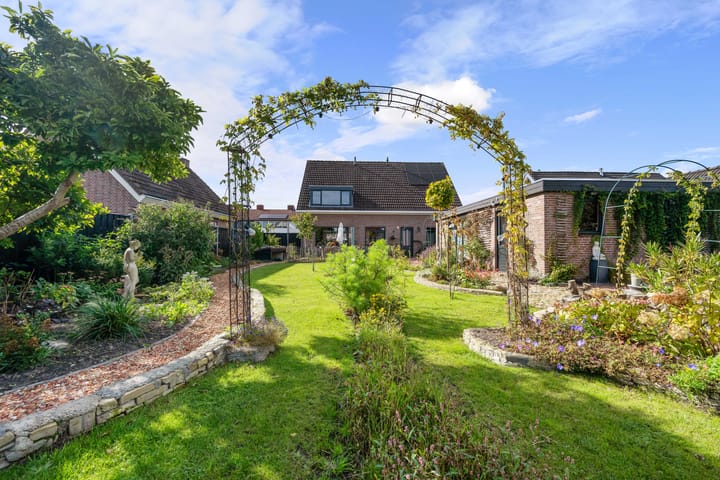 Photo 53 of Posthoorn 6