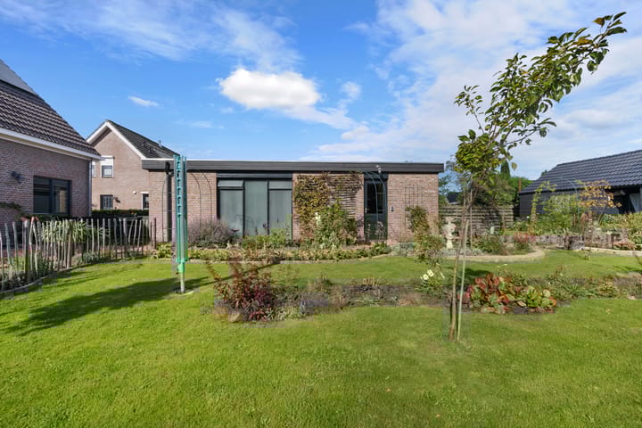 Photo 62 of Posthoorn 6