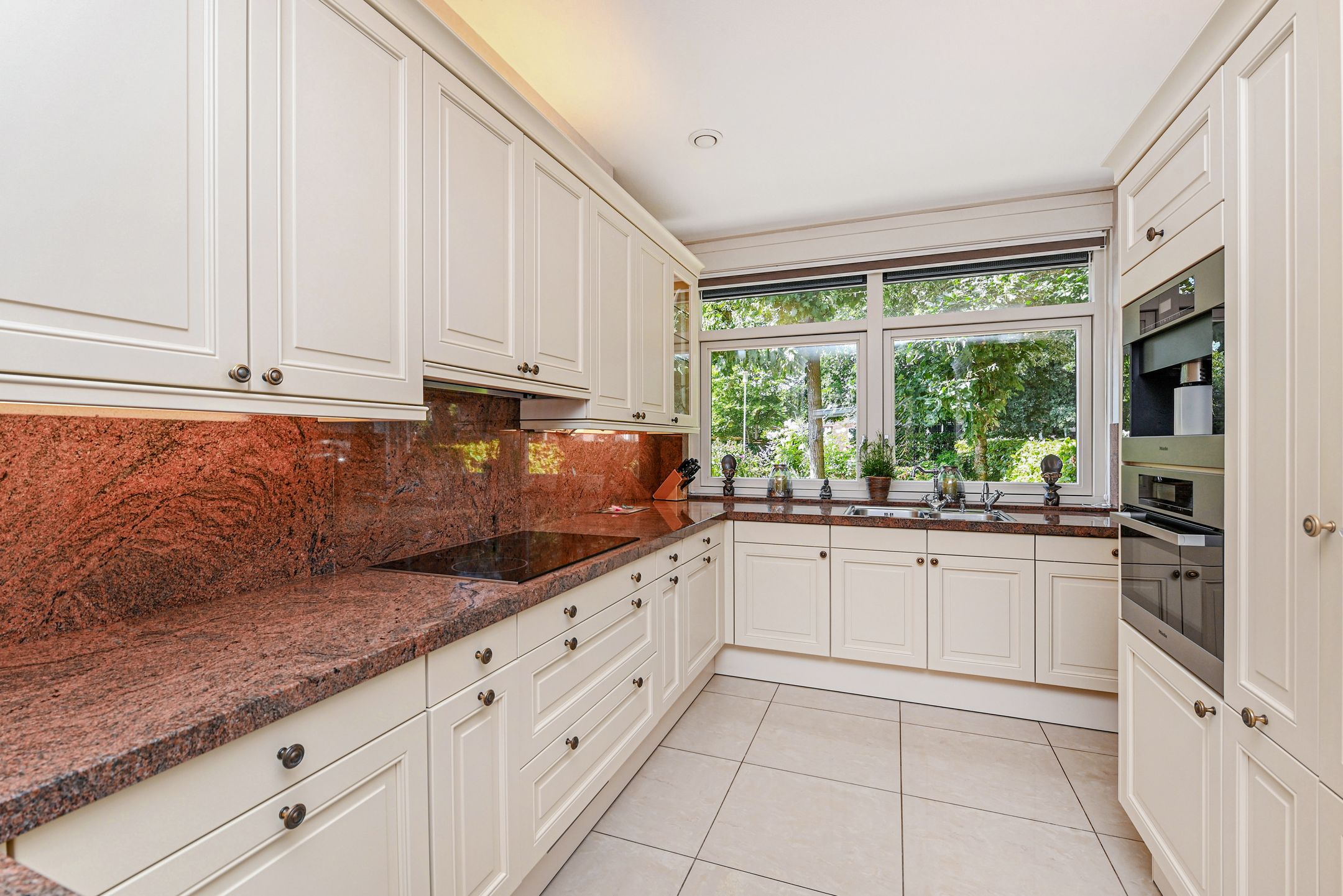 Foto 3 van Hof van Polanen 19