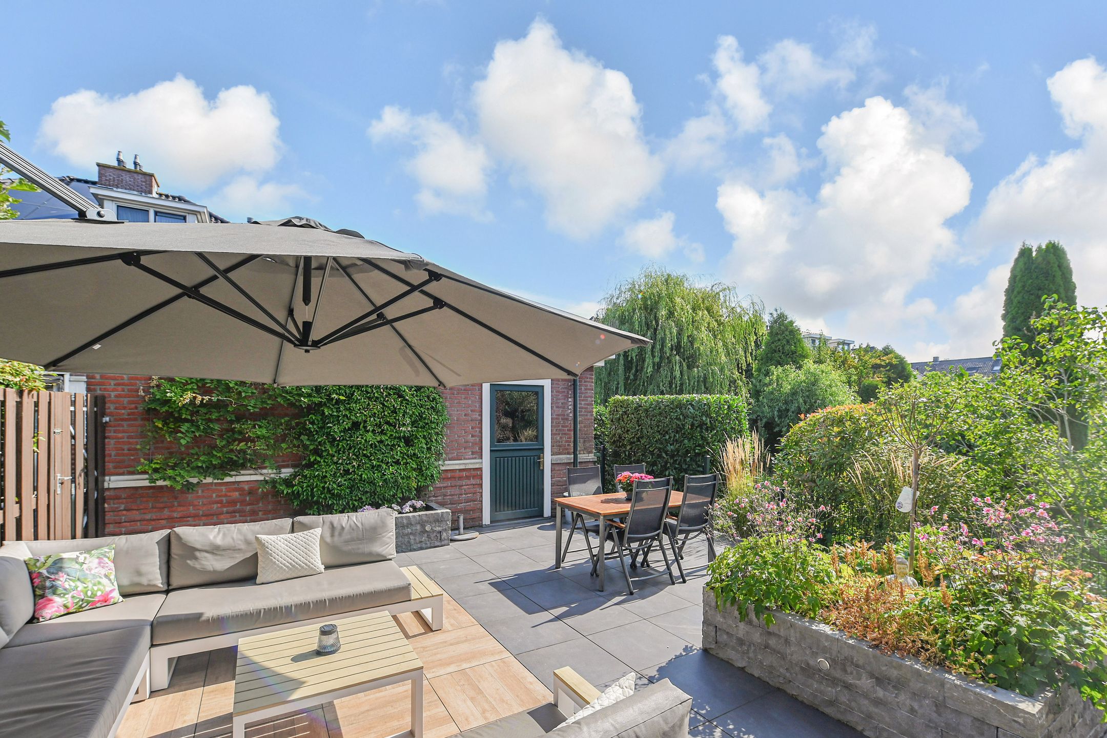 Foto 15 van Hof van Polanen 19