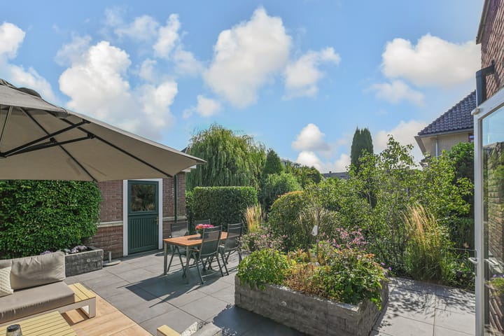 Foto 16 van Hof van Polanen 19