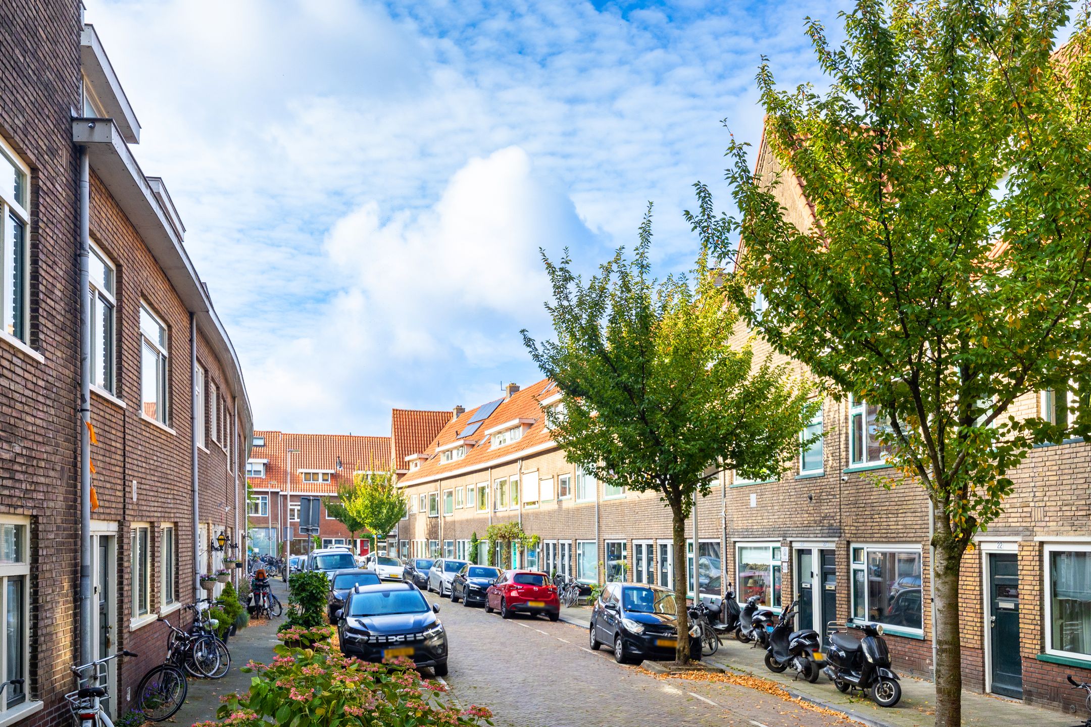 Foto 21 van Azaleastraat 6-B