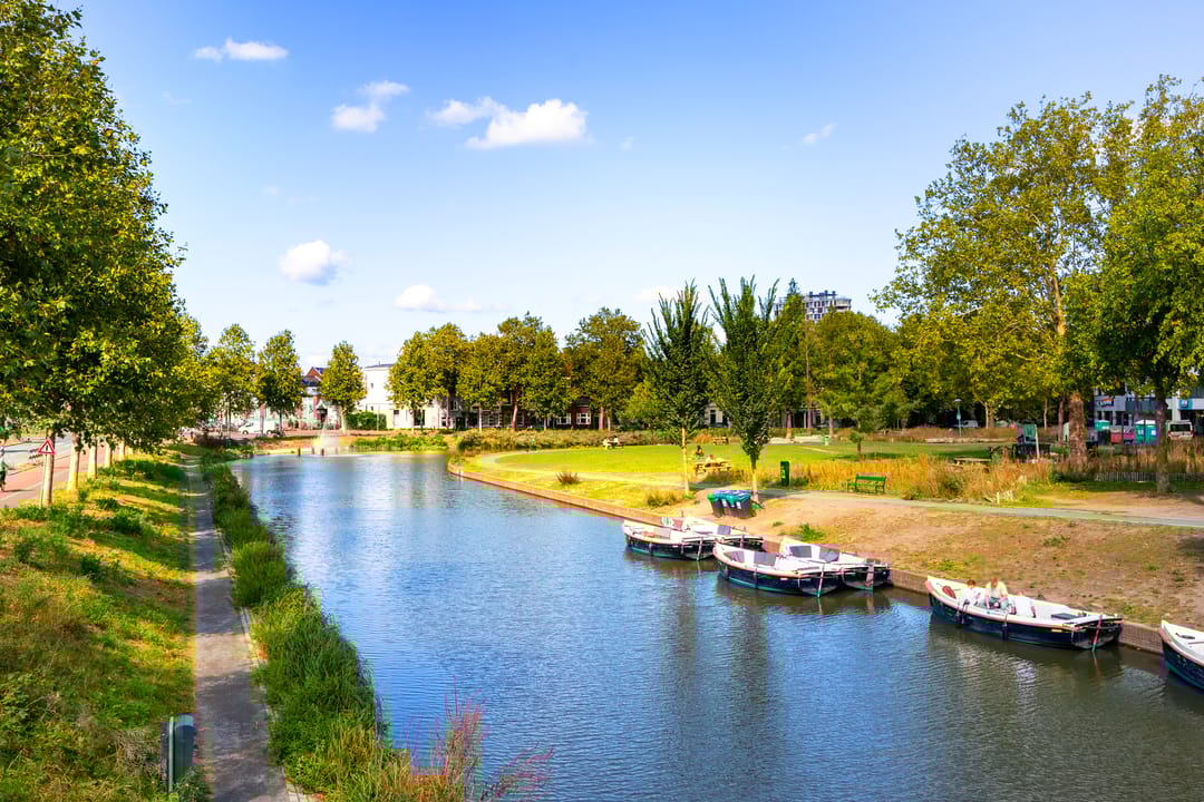 Foto 23 van Azaleastraat 6-B