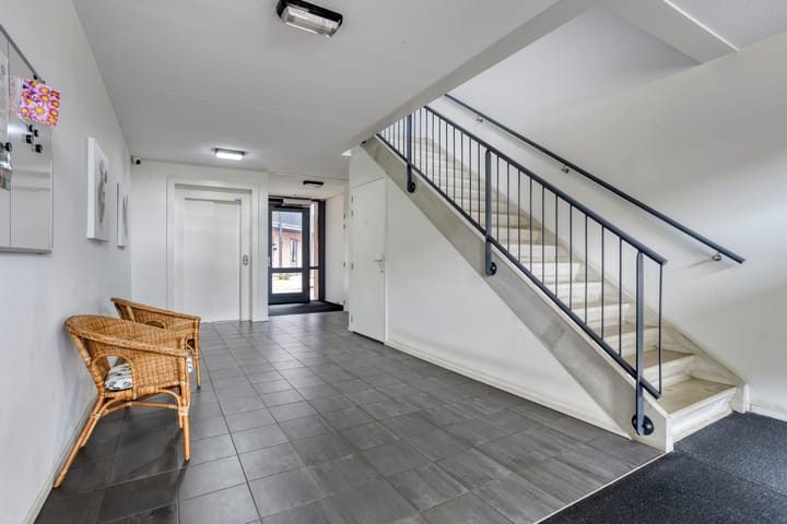 Photo 4 of Schoutenstraat 35-05