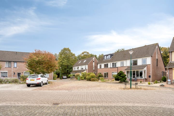 Foto 4 van Nagelkruid 48