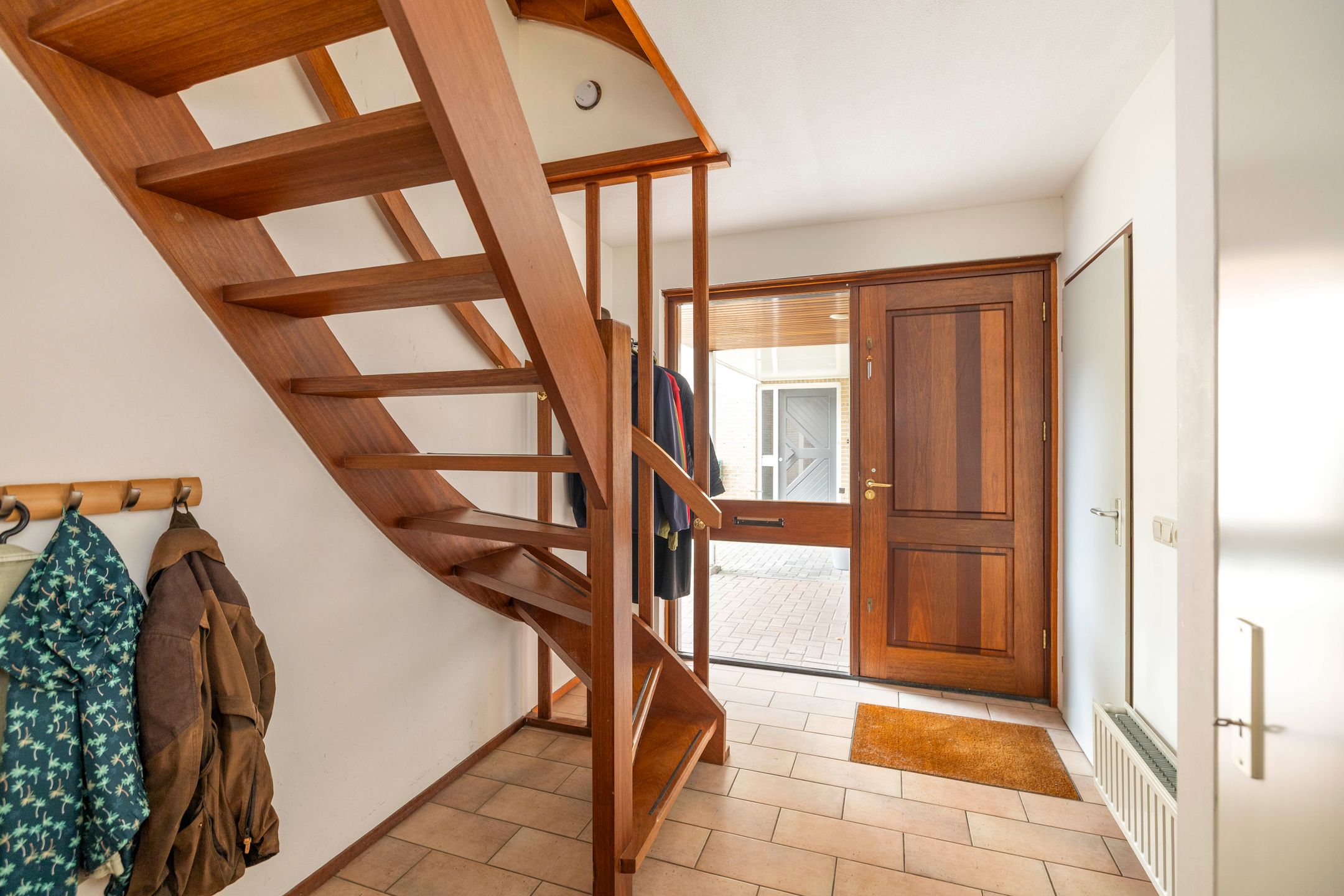 Foto 6 van Burg. Crommelinlaan 55