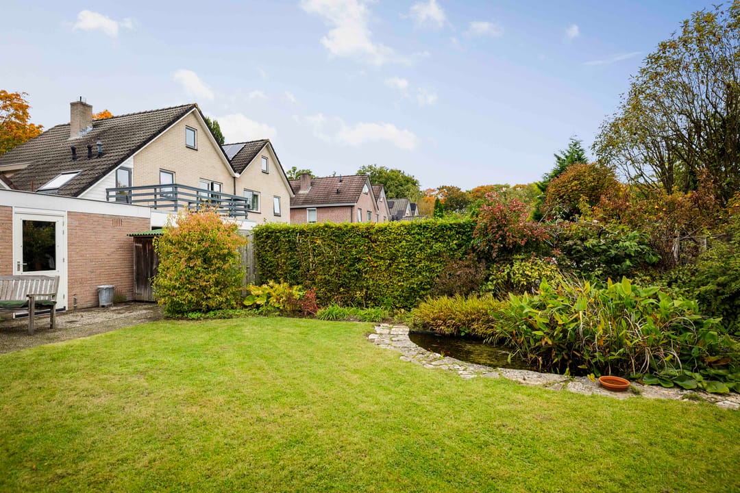 Foto 16 van Burg. Crommelinlaan 55