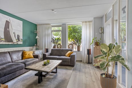 Jutte 43 secondary image