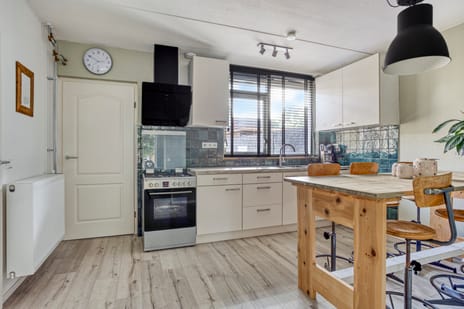 Jutte 43 tertiary image