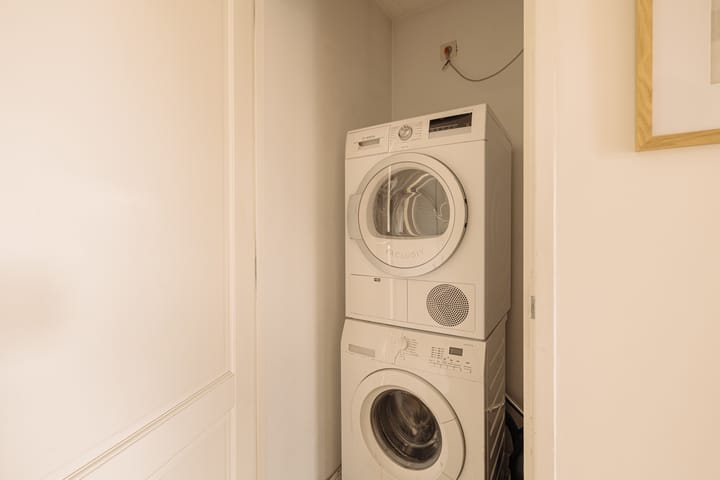 Photo 18 of Marnixstraat 79-B