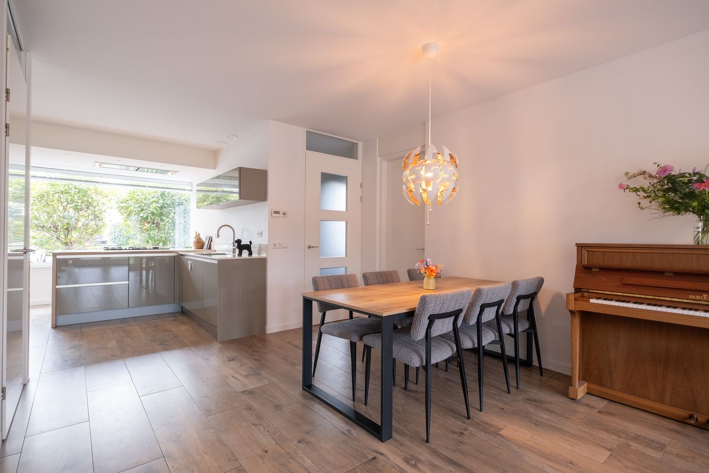 Photo 10 of Witte Klaverweide 16-A