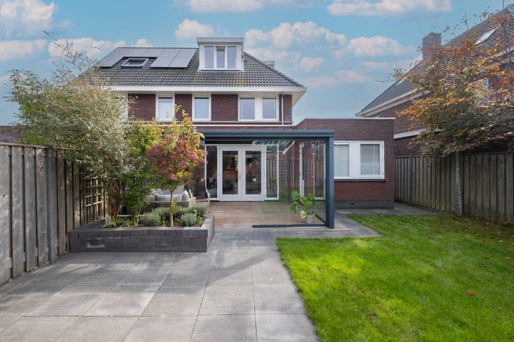 Foto 3 van Witte Klaverweide 16-A