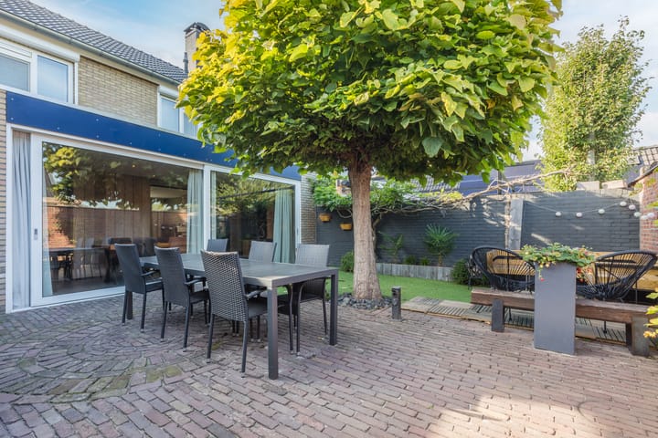 Foto 51 van Rector Aldenhuysenstraat 41