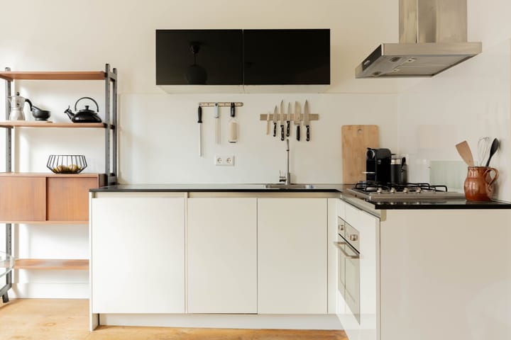 Photo 4 of Marnixstraat 235-D