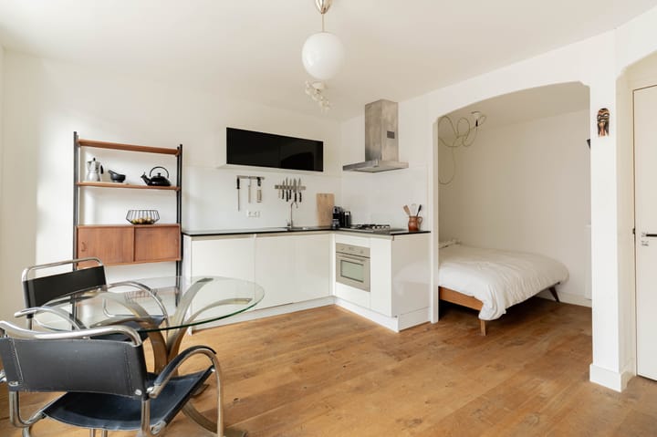 Photo 8 of Marnixstraat 235-D