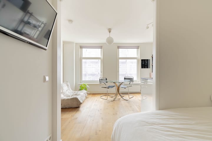 Photo 14 of Marnixstraat 235-D