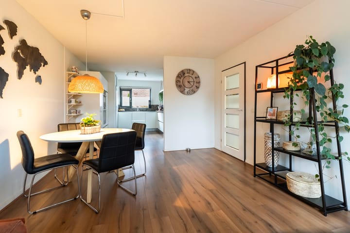 Foto 8 van Kometenstraat 46