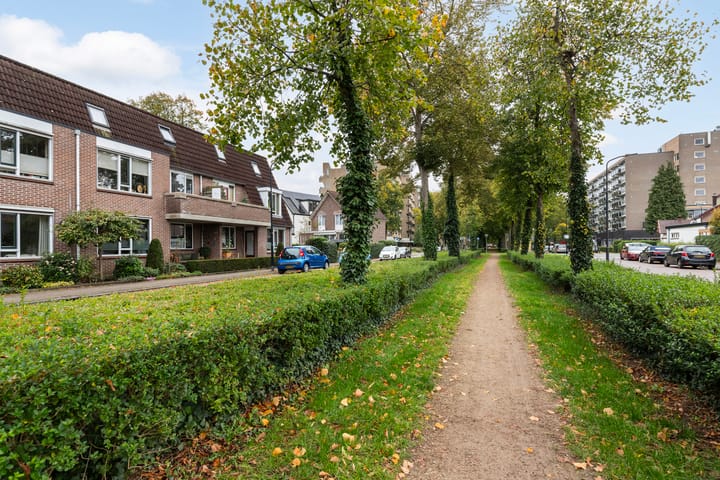 Foto 34 van Kometenstraat 46