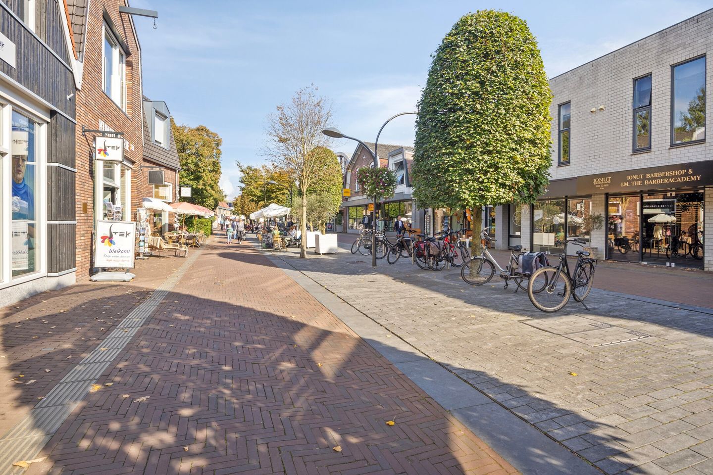 View photo 2 of Stationsstraat 87