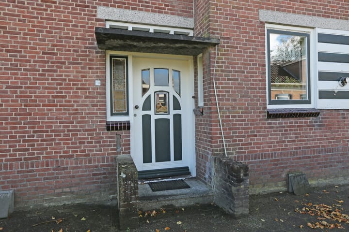 Photo 7 of Skoalikkers 10