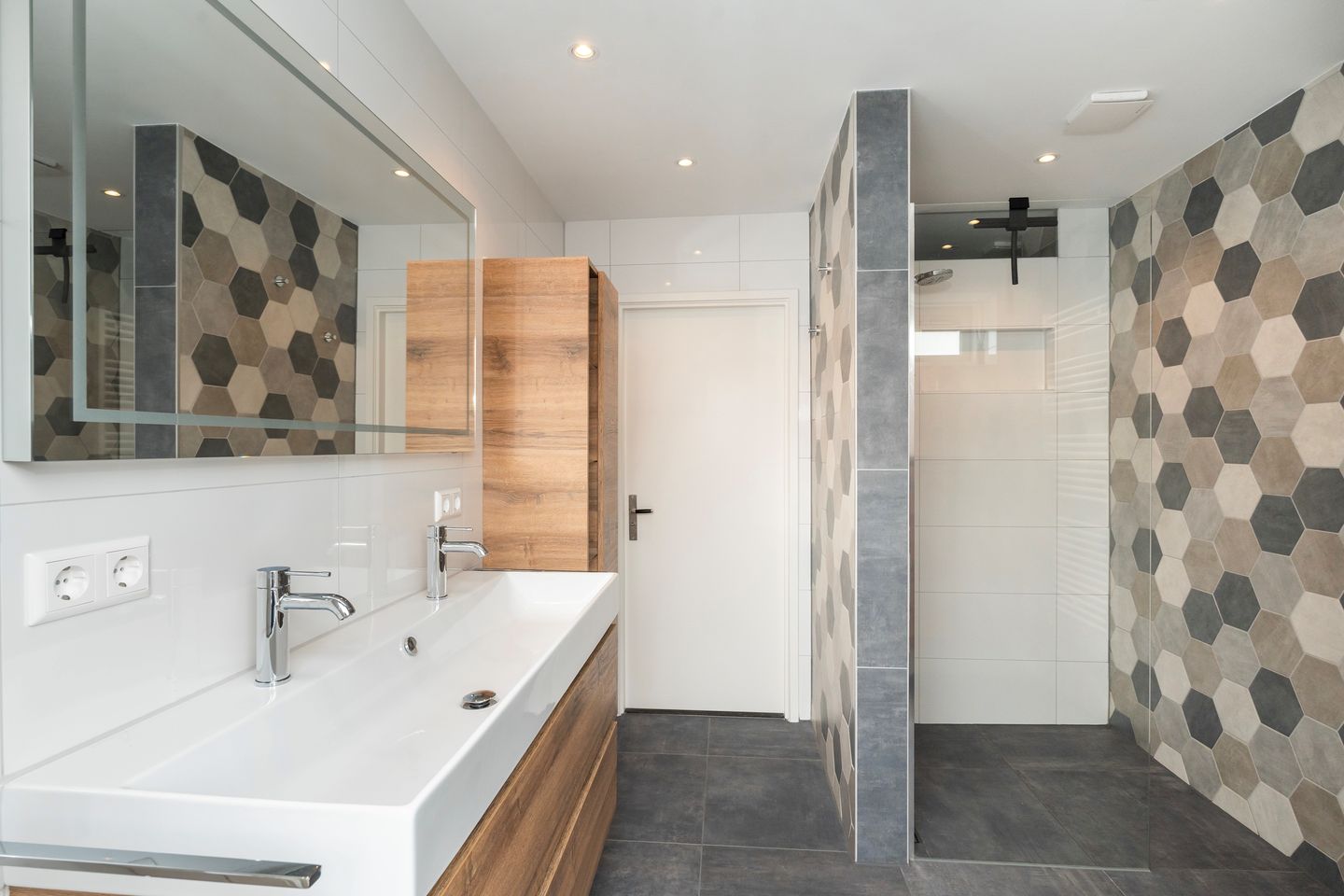 Photo 5 of Secretaris Varkevisserstraat 69