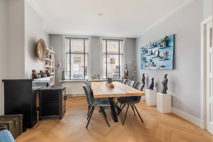 Foto 14 van Secretaris Varkevisserstraat 69