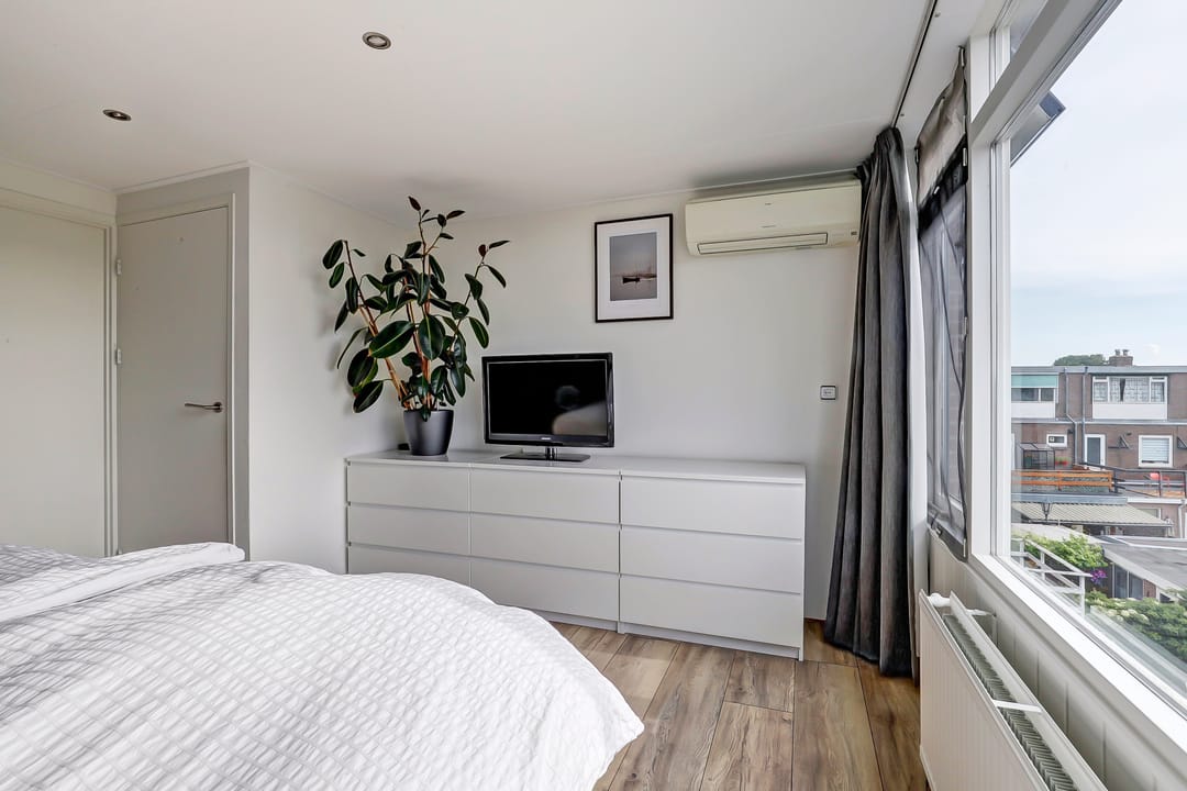 Foto 26 van Kortenaerstraat 71