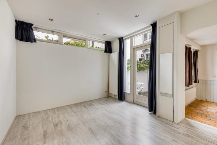 Foto 22 van Spoorstraat 11