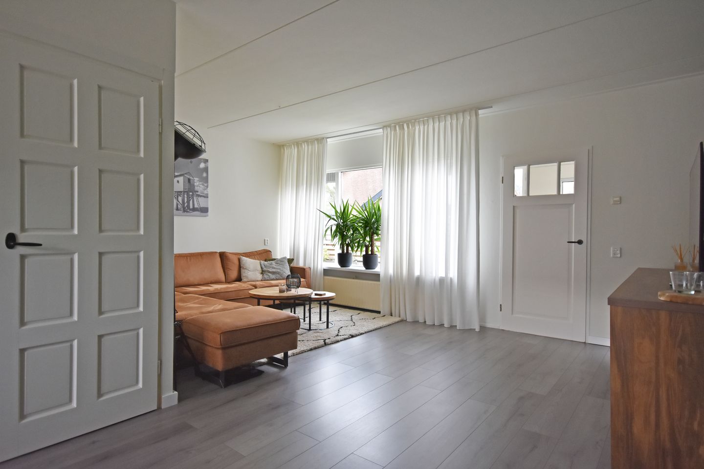 Foto 19 van Burgemeester van Panhuyslaan 147