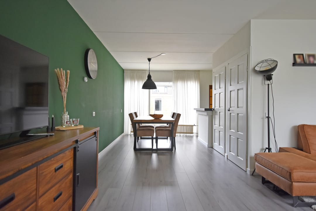 Foto 22 van Burgemeester van Panhuyslaan 147