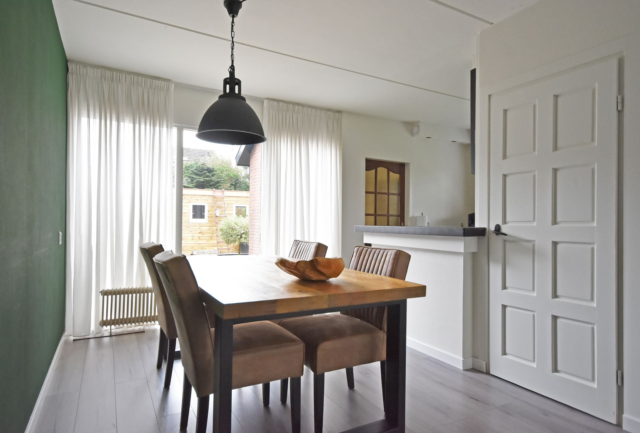 Foto 24 van Burgemeester van Panhuyslaan 147