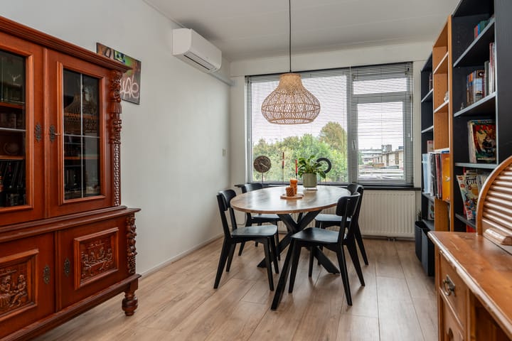 Photo 6 of Piet Heinlaan 34