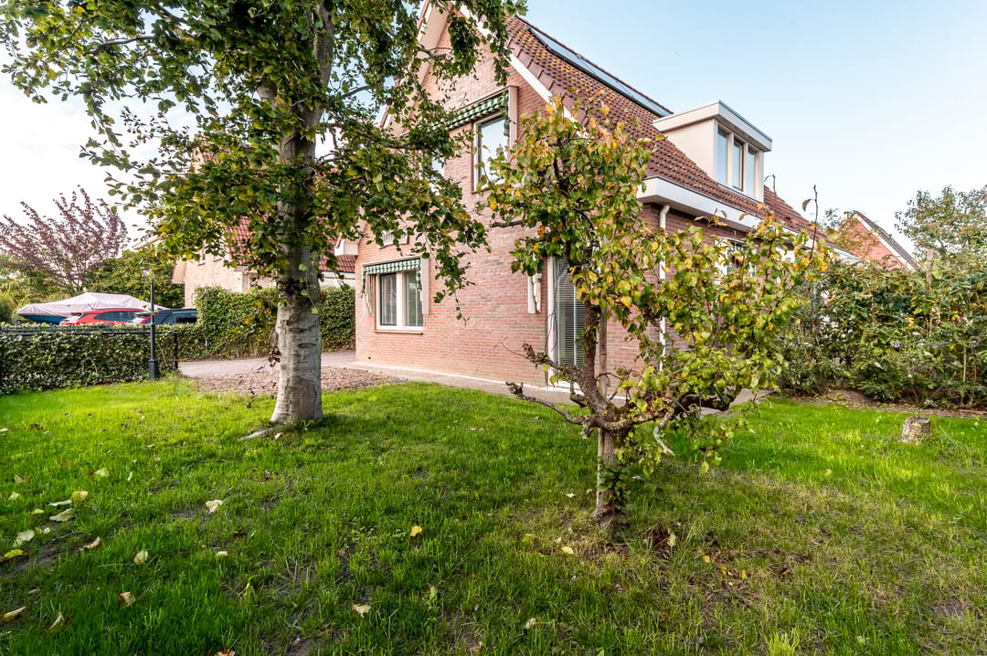 Foto 47 van Marquette 61