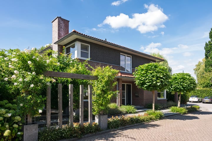 Foto 2 van Oranjestein 30