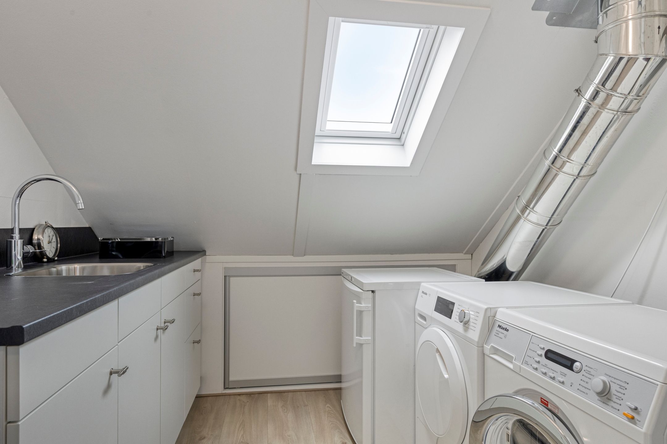 Photo 15 of Hertoglaan 36