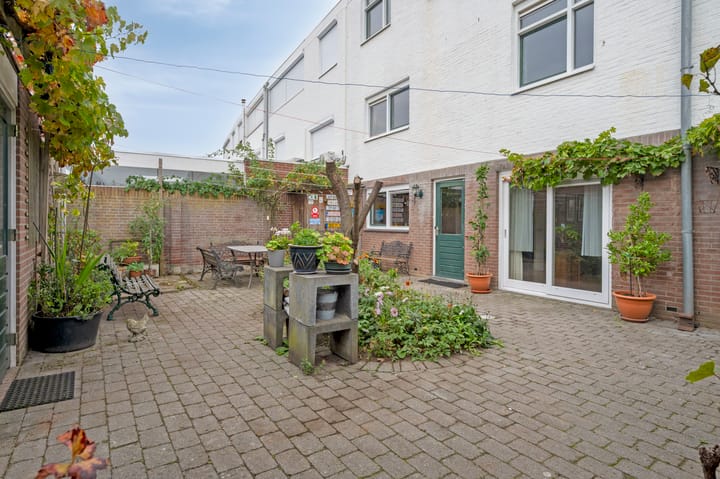 Photo 23 of Rosmeerpad 9