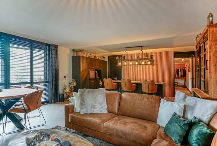 Photo 3 of Wissel 42