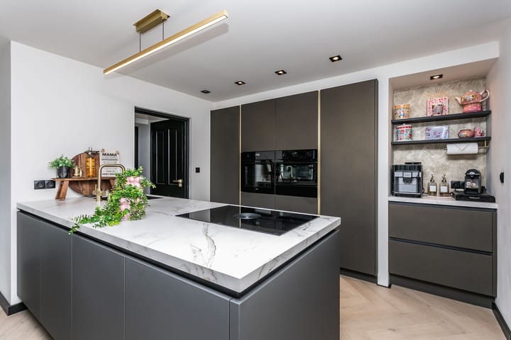 Foto 4 van Karel Doormanstraat 1