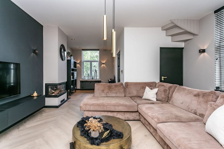 Foto 3 van Karel Doormanstraat 1