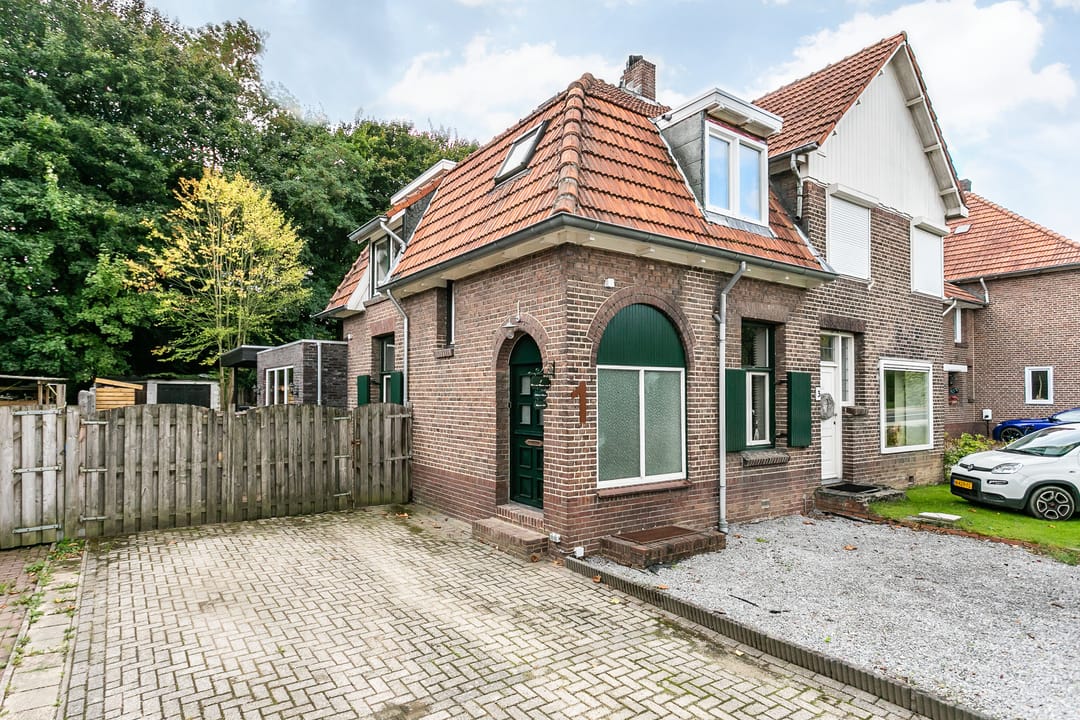 Foto 28 van Karel Doormanstraat 1