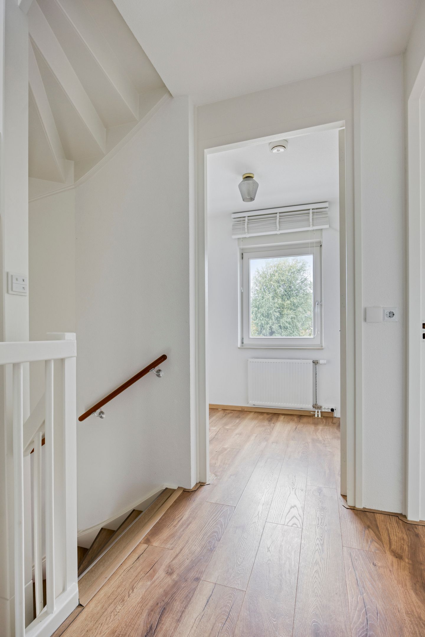 Foto 25 van Reisvennestraat 38