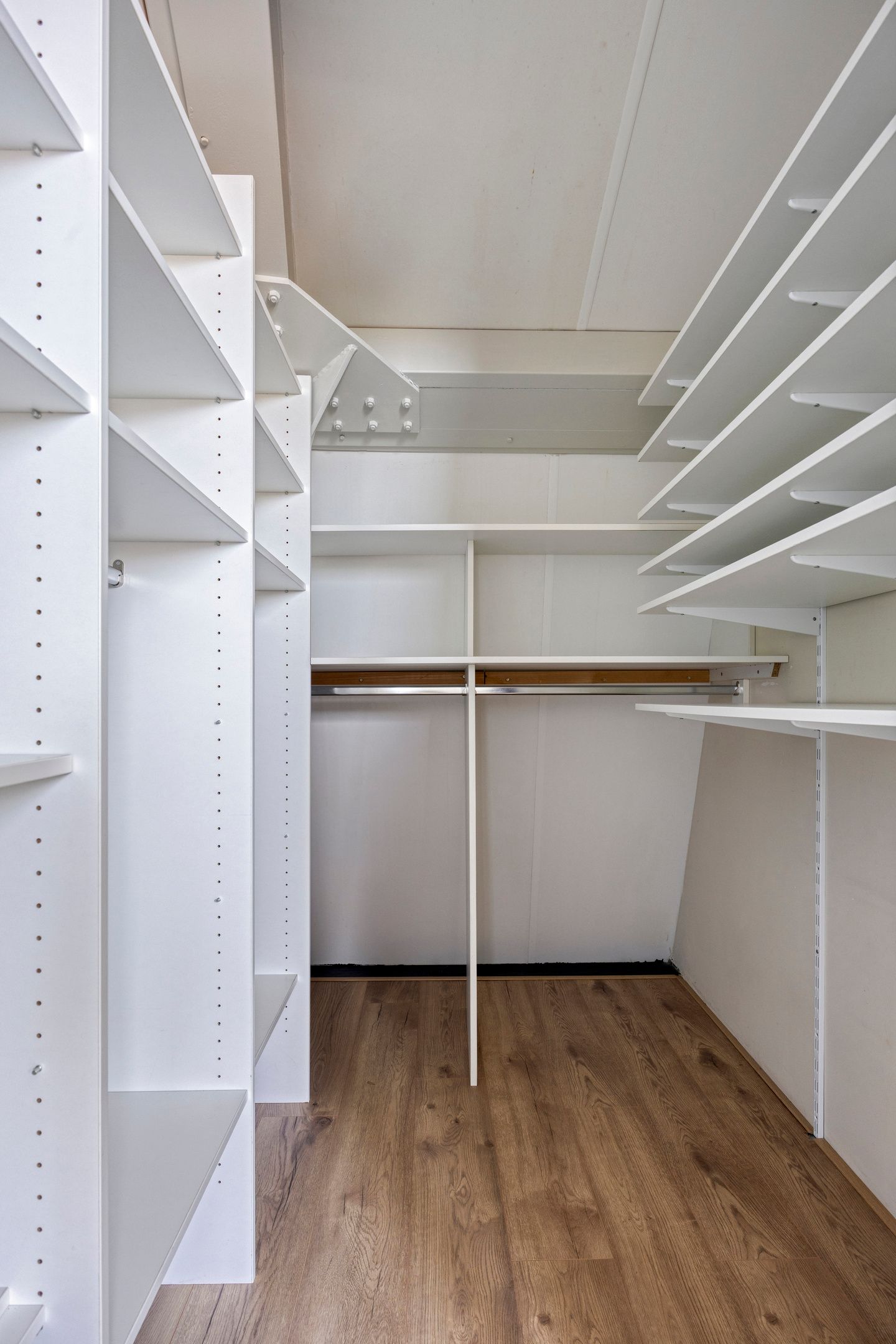 Foto 40 van Reisvennestraat 38