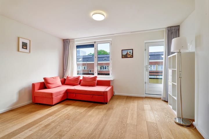 Photo 2 of Dirk Bonsstraat 20-3