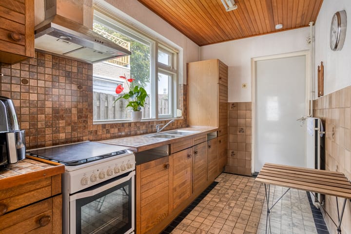 Photo 10 of Nieuwelaan 15