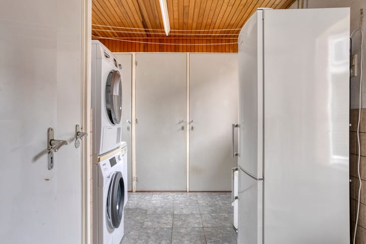 Photo 12 of Nieuwelaan 15