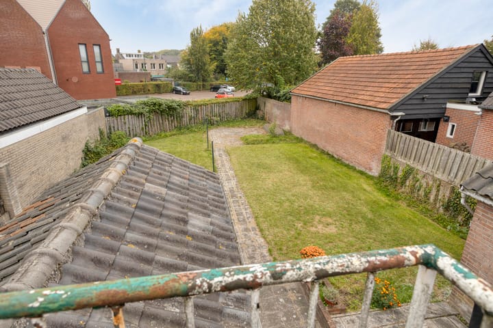 Photo 27 of Nieuwelaan 15