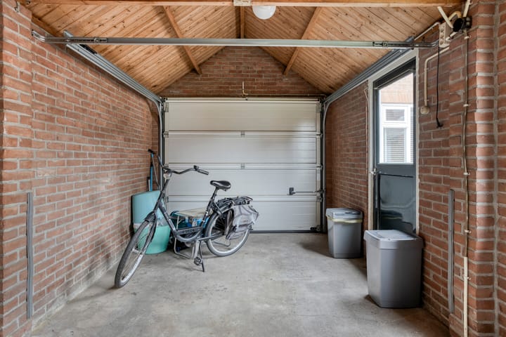 Photo 40 of Nieuwelaan 15